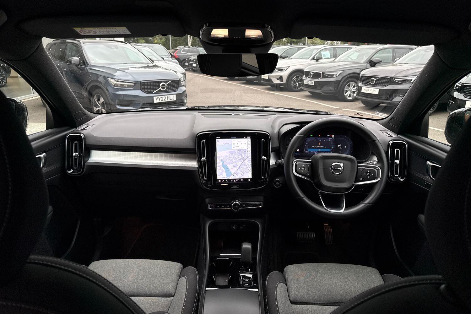 Used Volvo XC40 2023 for sale - 76108814: Photo 3