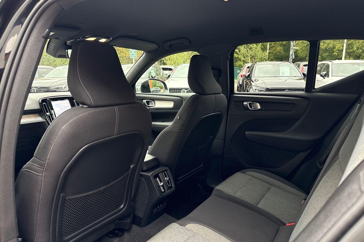 Used Volvo XC40 2023 for sale - 76108814: Photo 30
