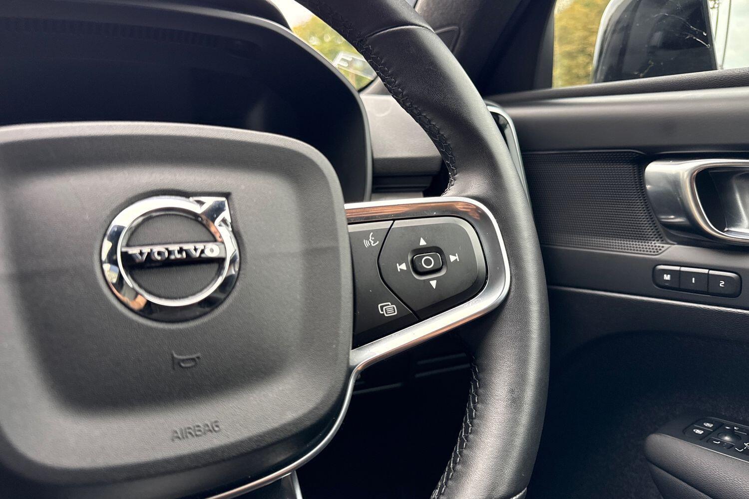 Used Volvo XC40 2023 for sale - 76108814: Photo 36