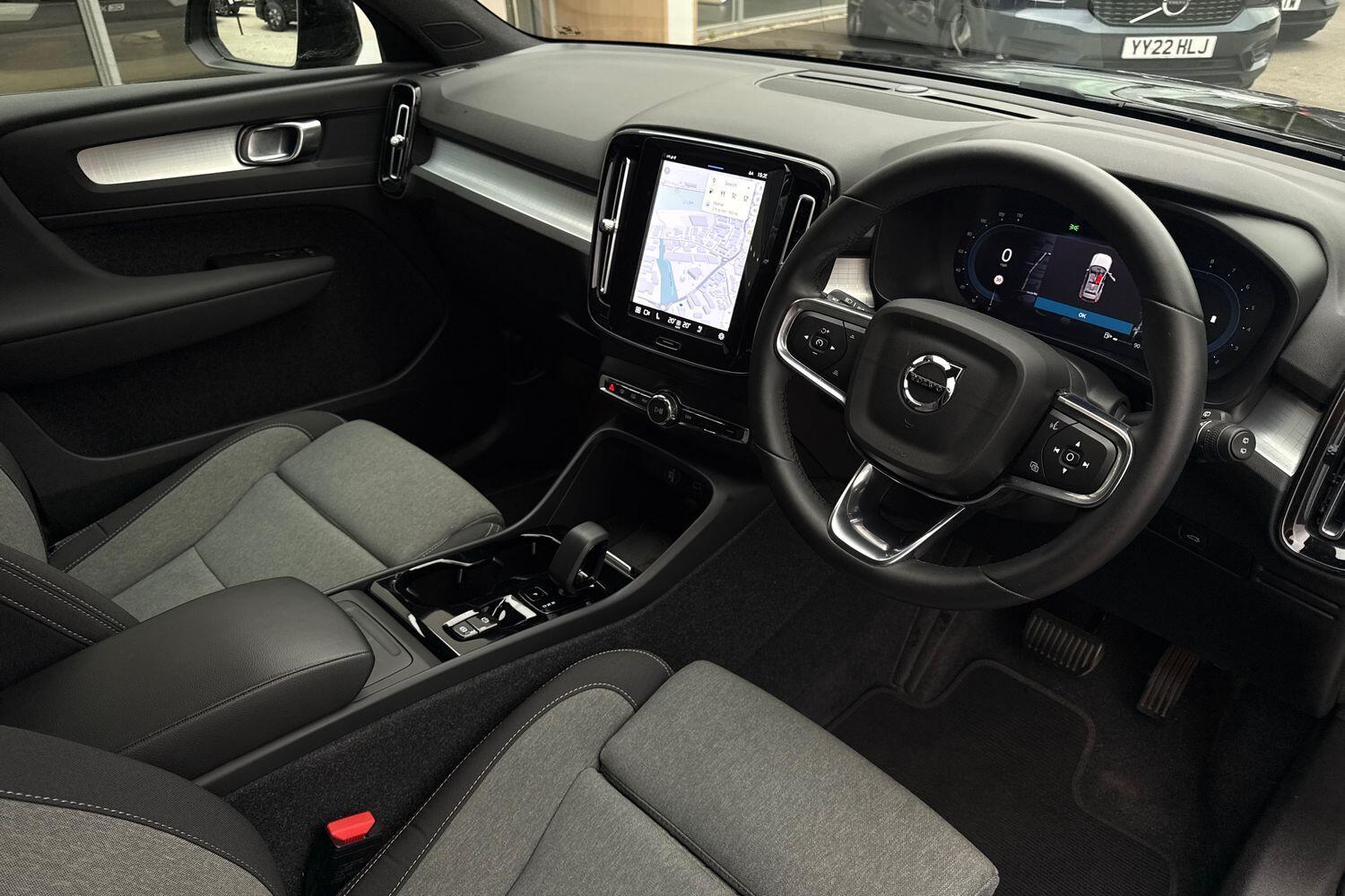 Used Volvo XC40 2023 for sale - 76108814: Photo 5