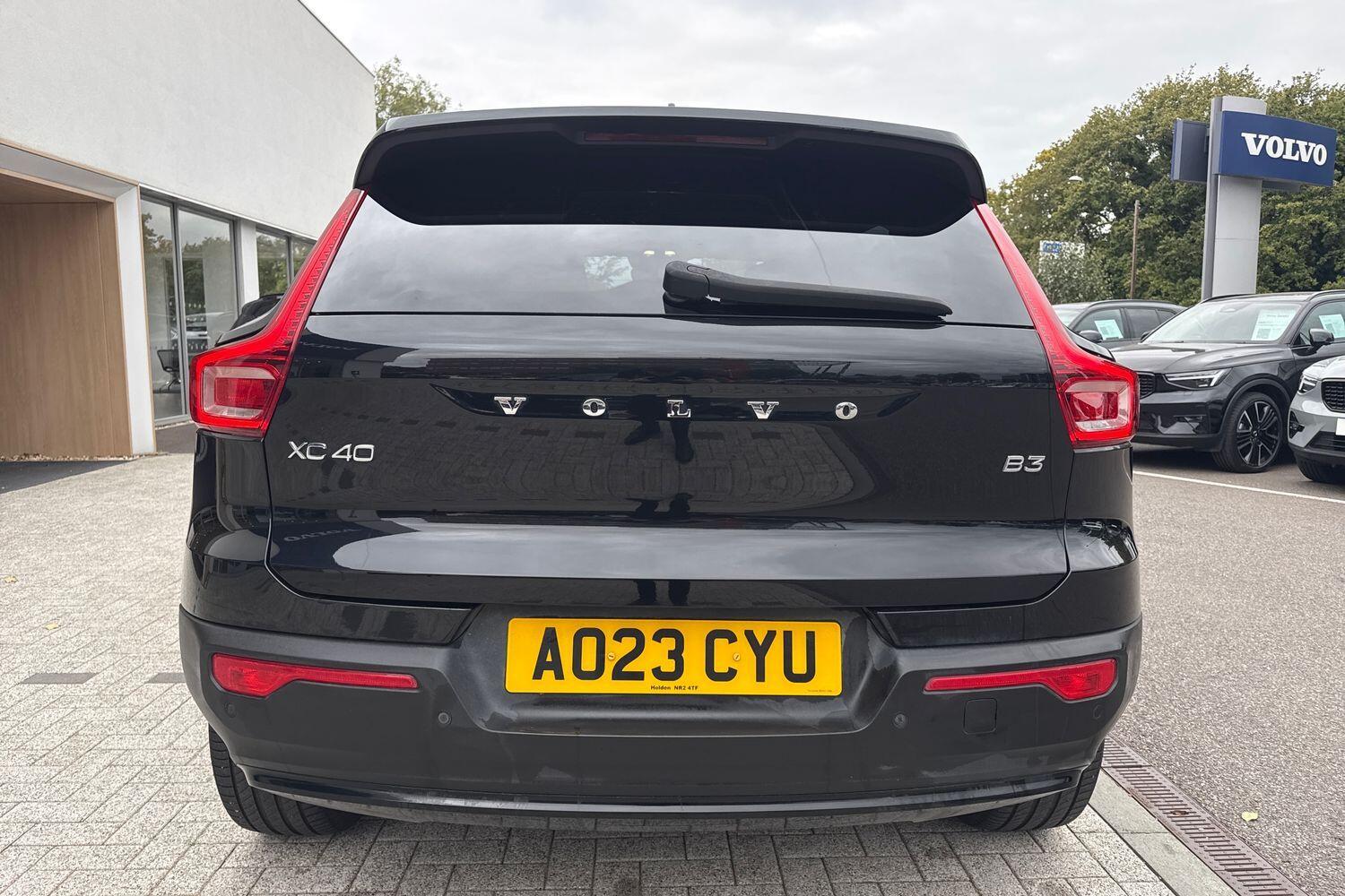 Used Volvo XC40 2023 for sale - 76108814: Photo 8