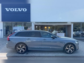 Used Volvo V90 2022 for sale - 75563261: Photo