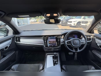 Used Volvo V90 2022 for sale - 75563261: Photo