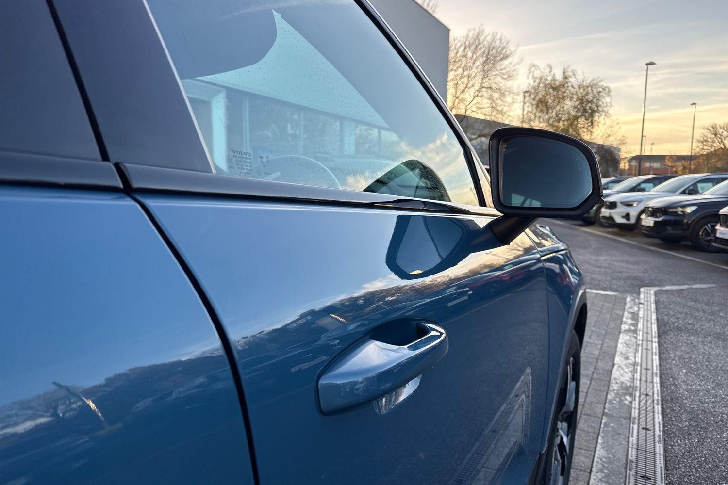 Used Volvo XC40 for sale - 76727101: Photo 17