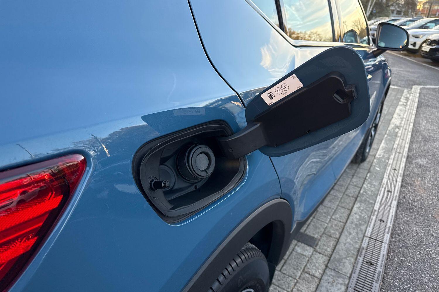 Used Volvo XC40 for sale - 76727101: Photo 19