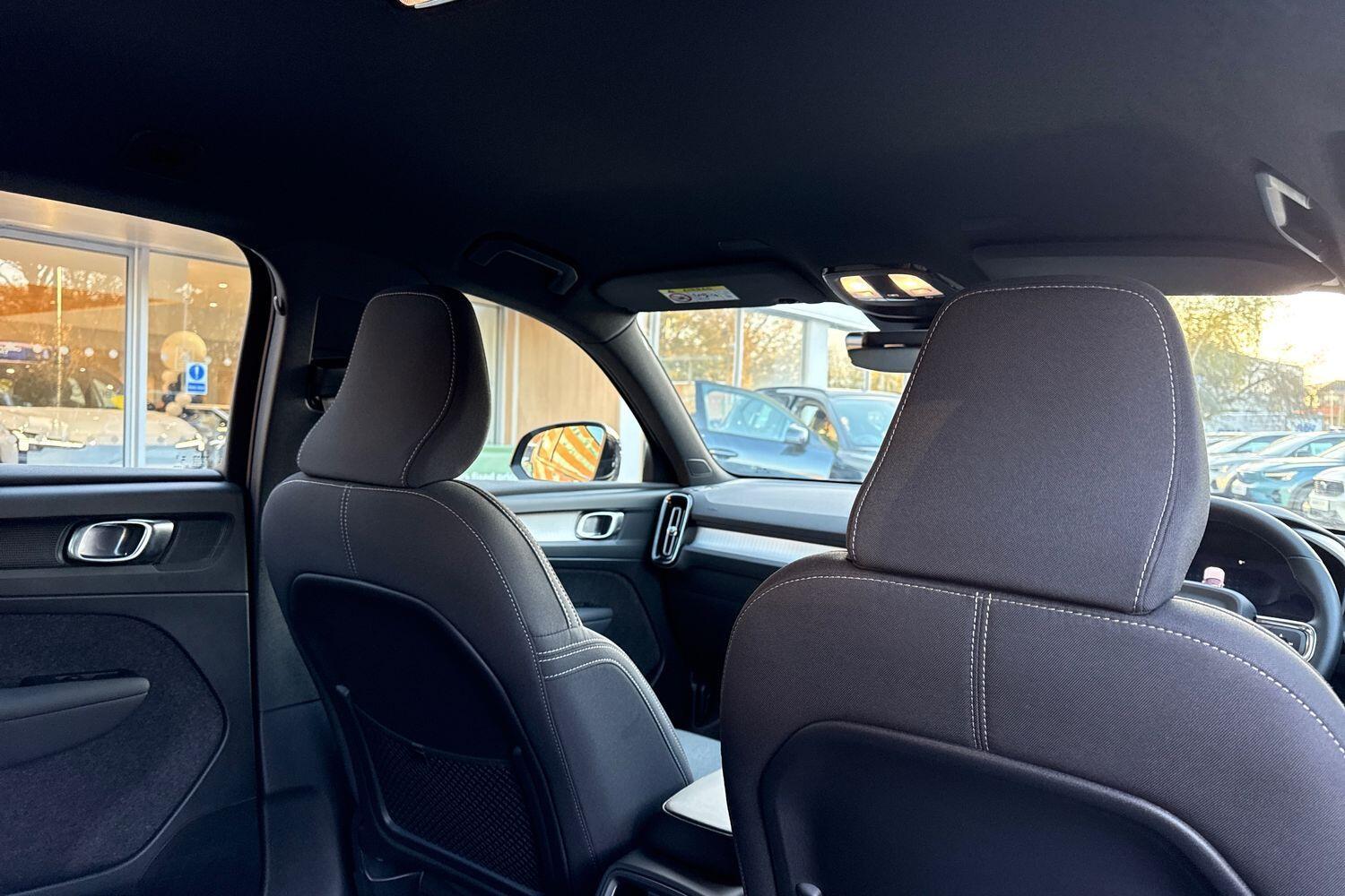 Used Volvo XC40 for sale - 76727101: Photo 24