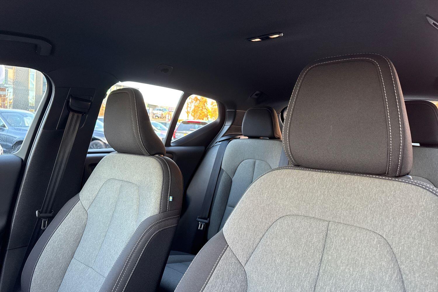 Used Volvo XC40 for sale - 76727101: Photo 28