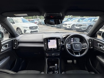 Used Volvo XC40 2020 for sale - 75838476: Photo