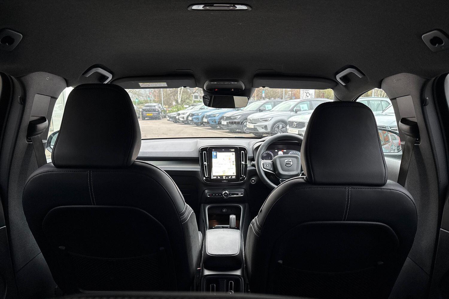 Used Volvo XC40 for sale - 76997039: Photo 22