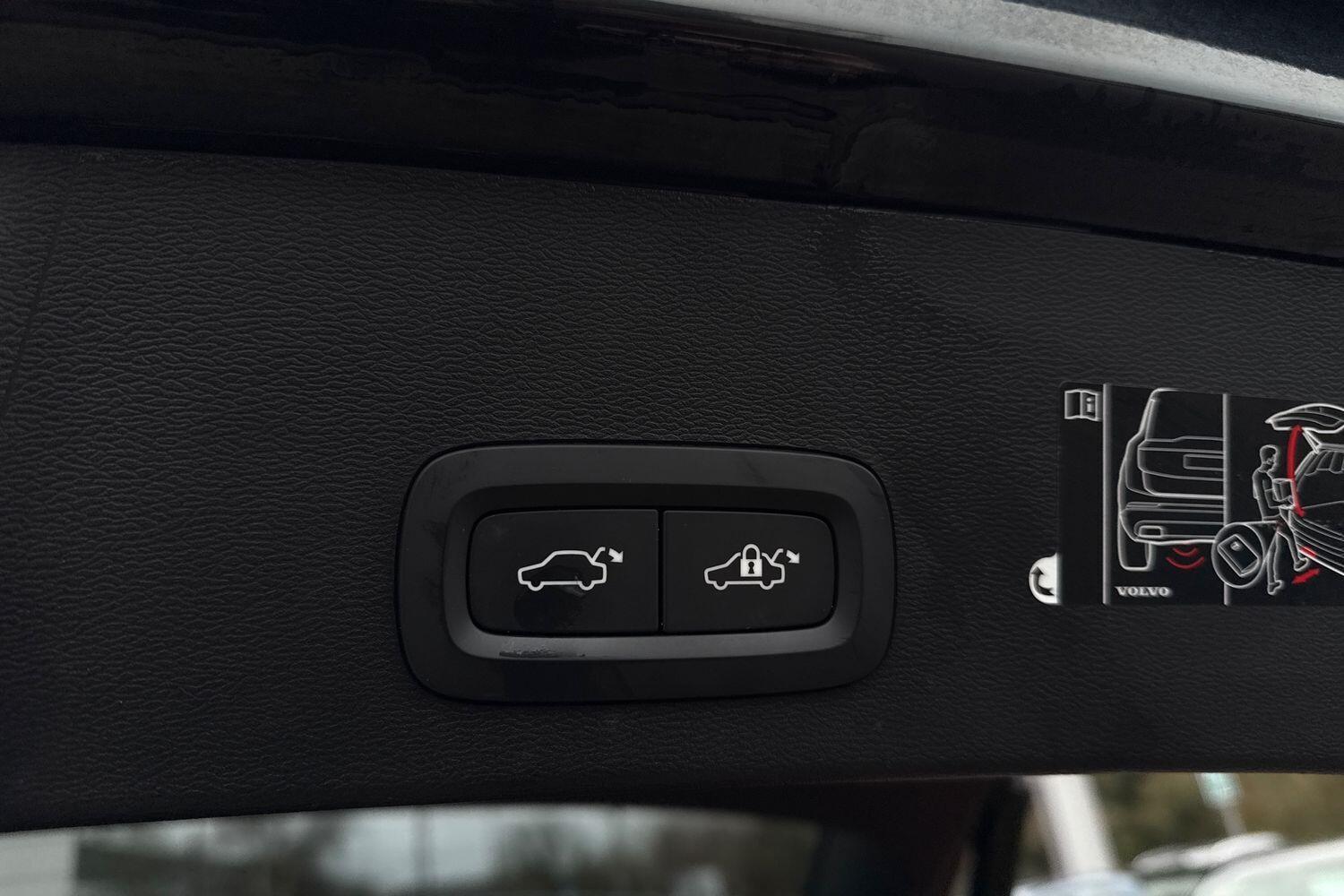 Used Volvo XC40 2020 for sale - 77255323: Photo 17