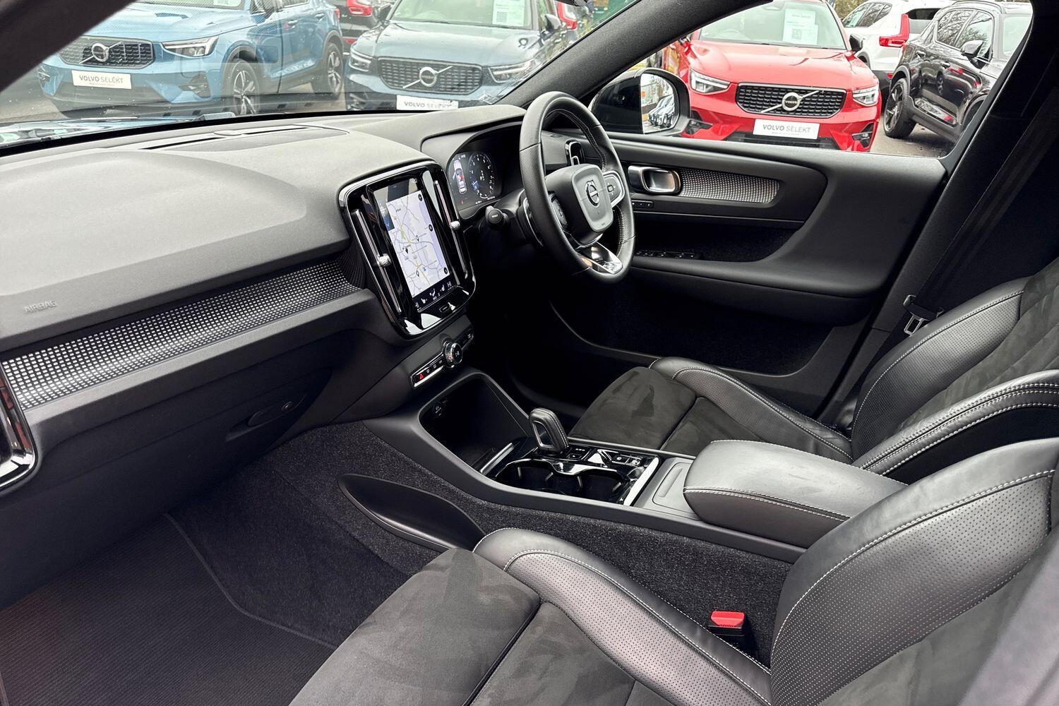 Used Volvo XC40 2020 for sale - 77255323: Photo 24