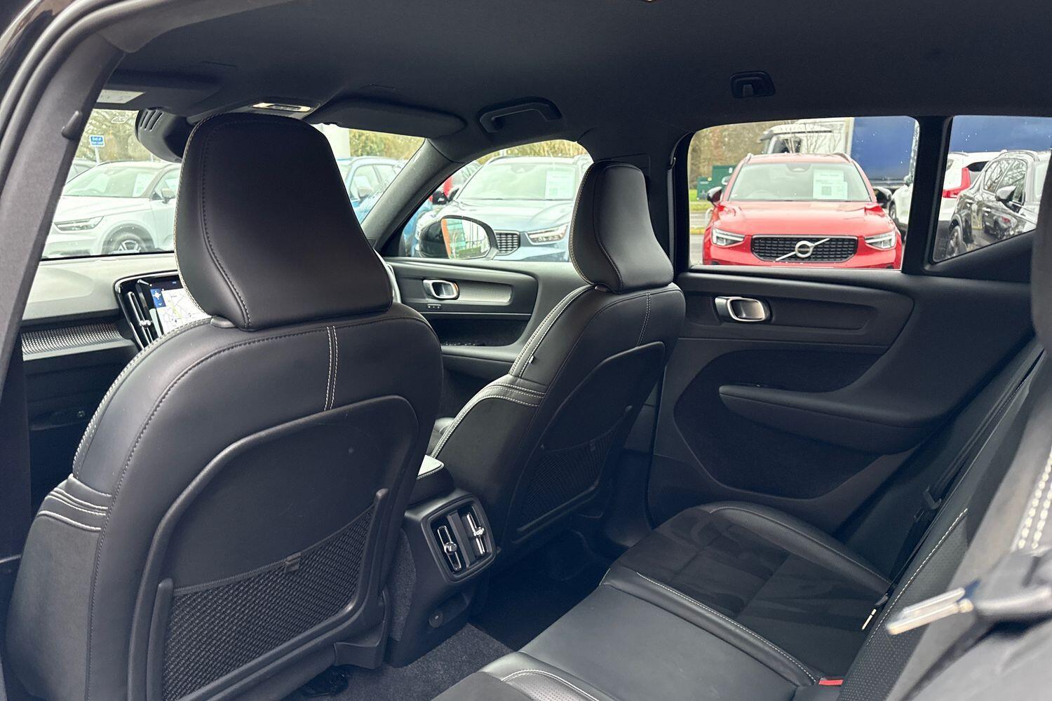 Used Volvo XC40 2020 for sale - 77255323: Photo 28