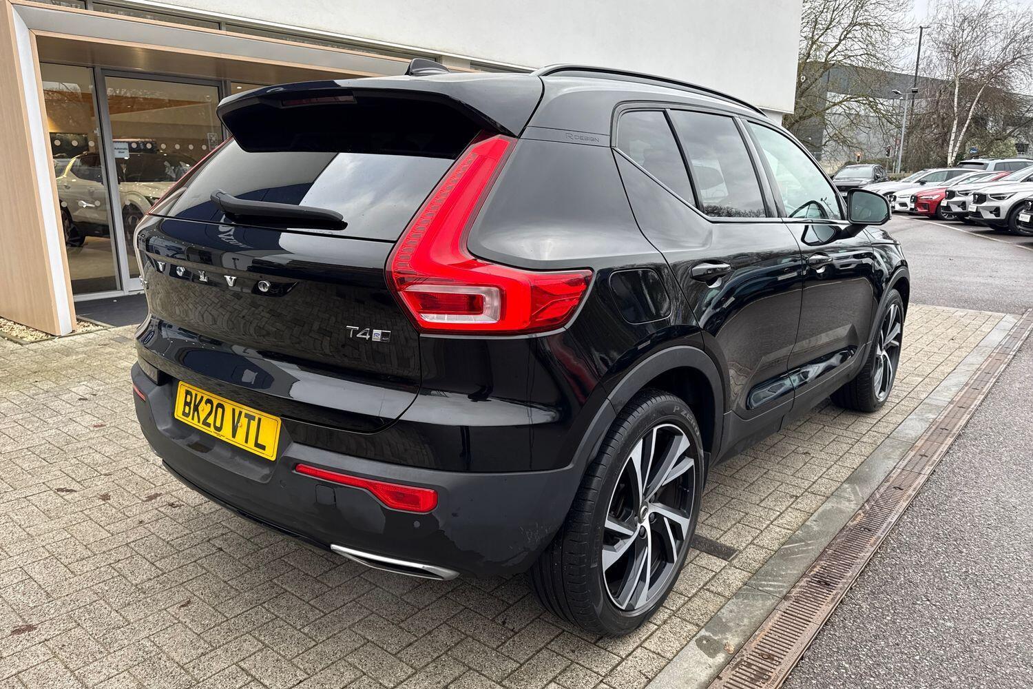 Used Volvo XC40 2020 for sale - 77255323: Photo 3