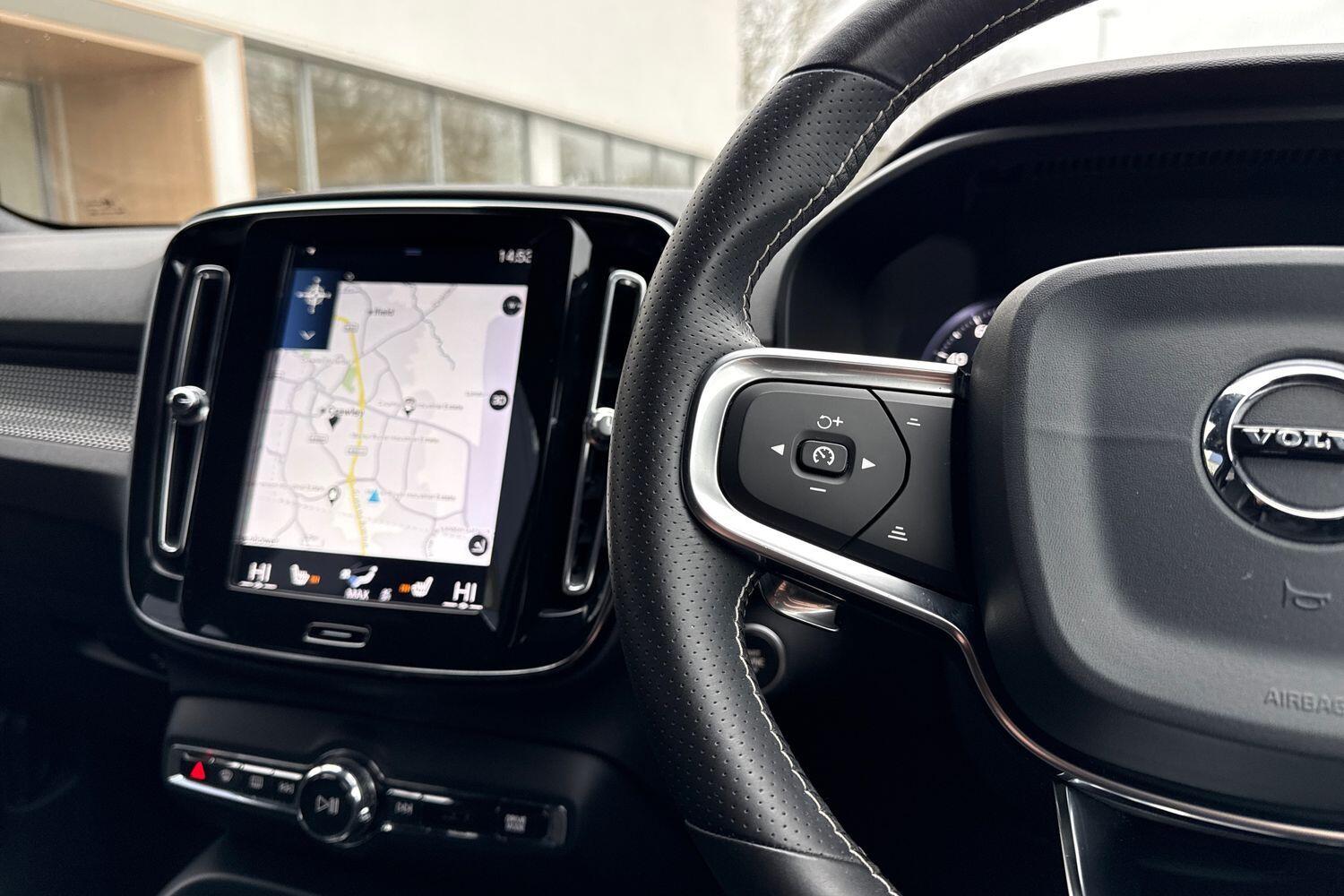 Used Volvo XC40 2020 for sale - 77255323: Photo 34