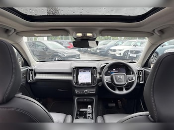 Used Volvo XC40 2024 for sale - 75810262: Photo