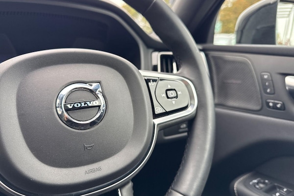 Used Volvo XC60 2022 for sale - 76246753: Photo 36