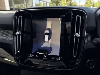 Used Volvo XC40 2021 for sale - 75199147: Photo