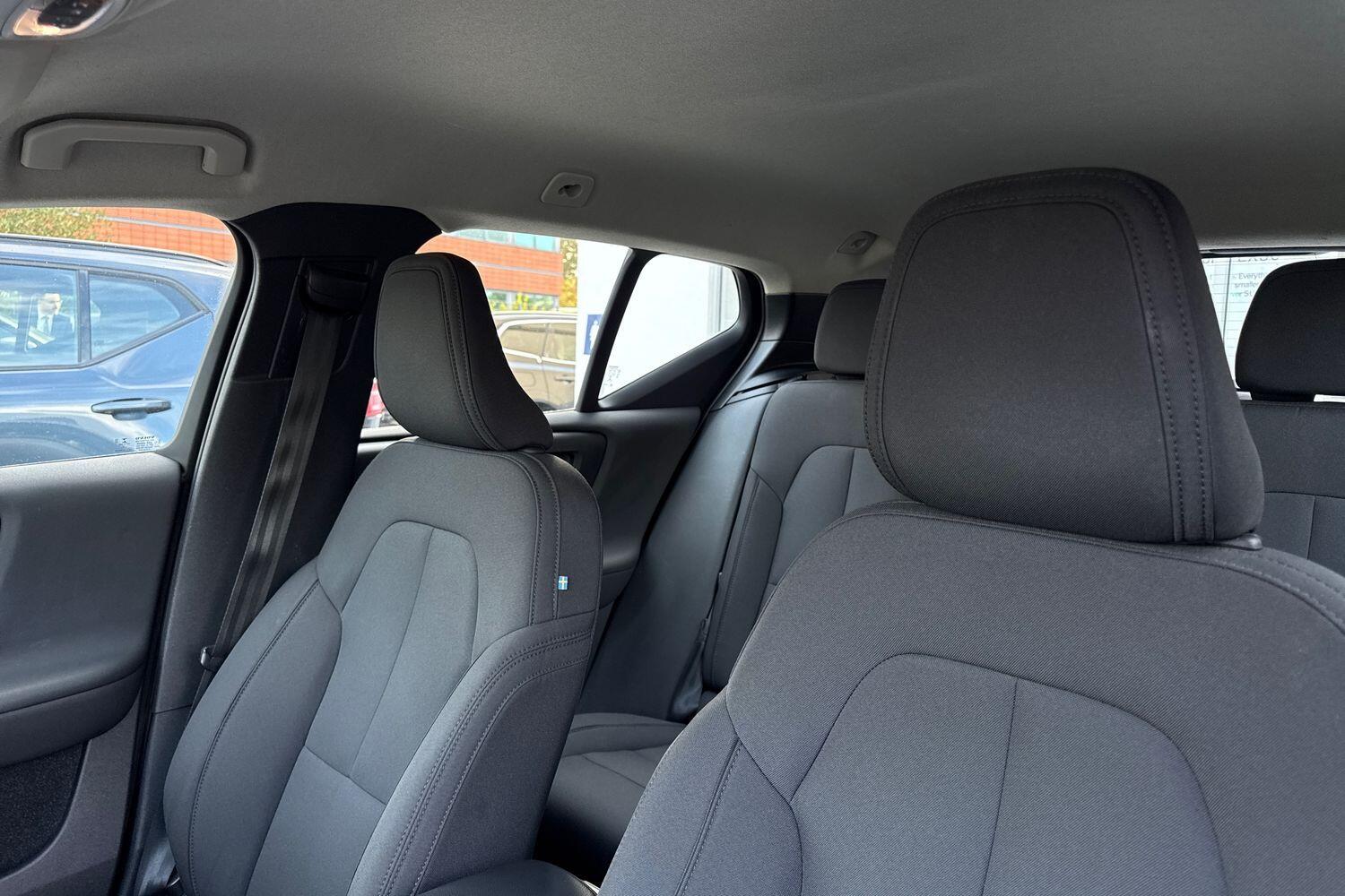 Used Volvo XC40 2021 for sale - 76073239: Photo 28