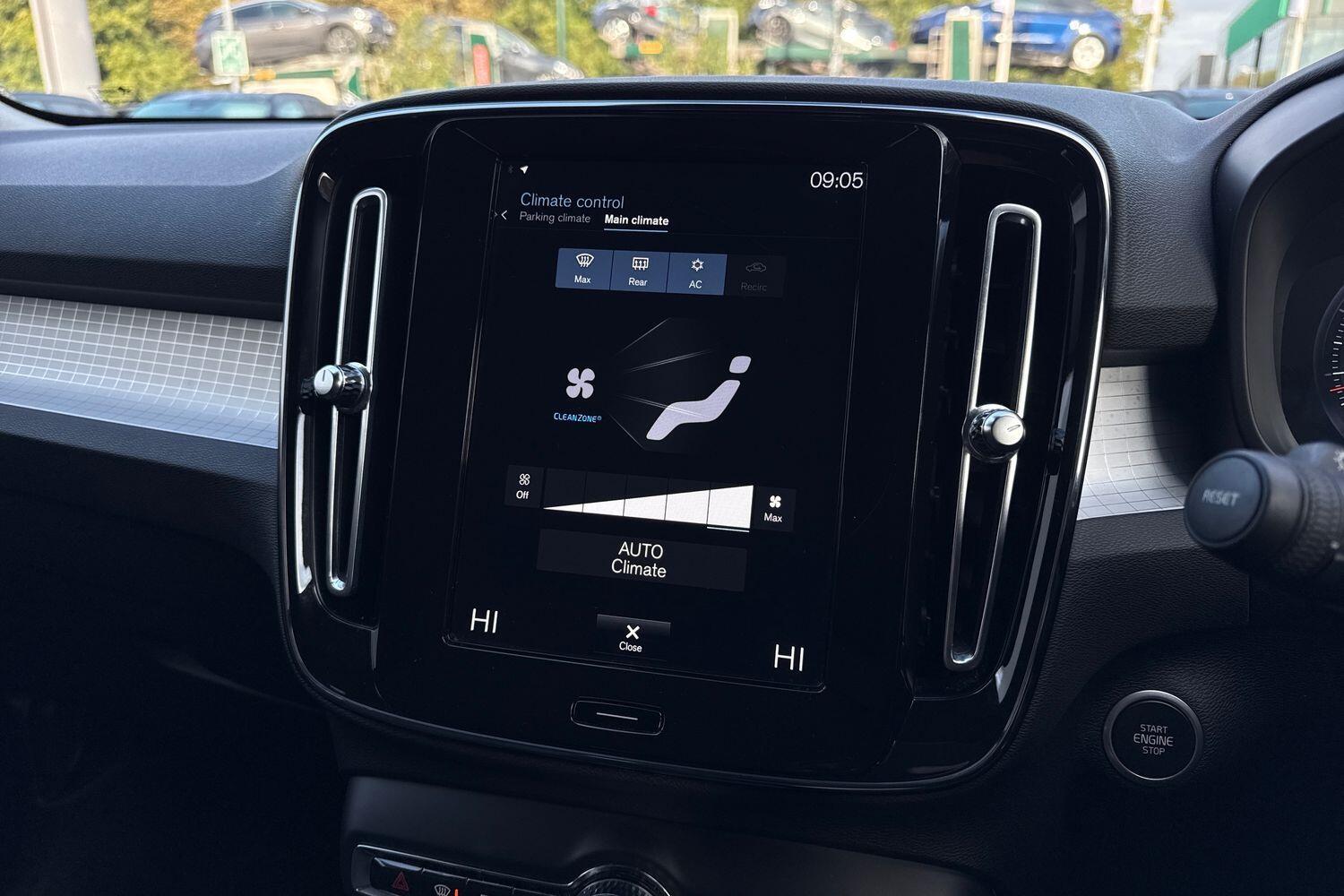Used Volvo XC40 2021 for sale - 76073239: Photo 38