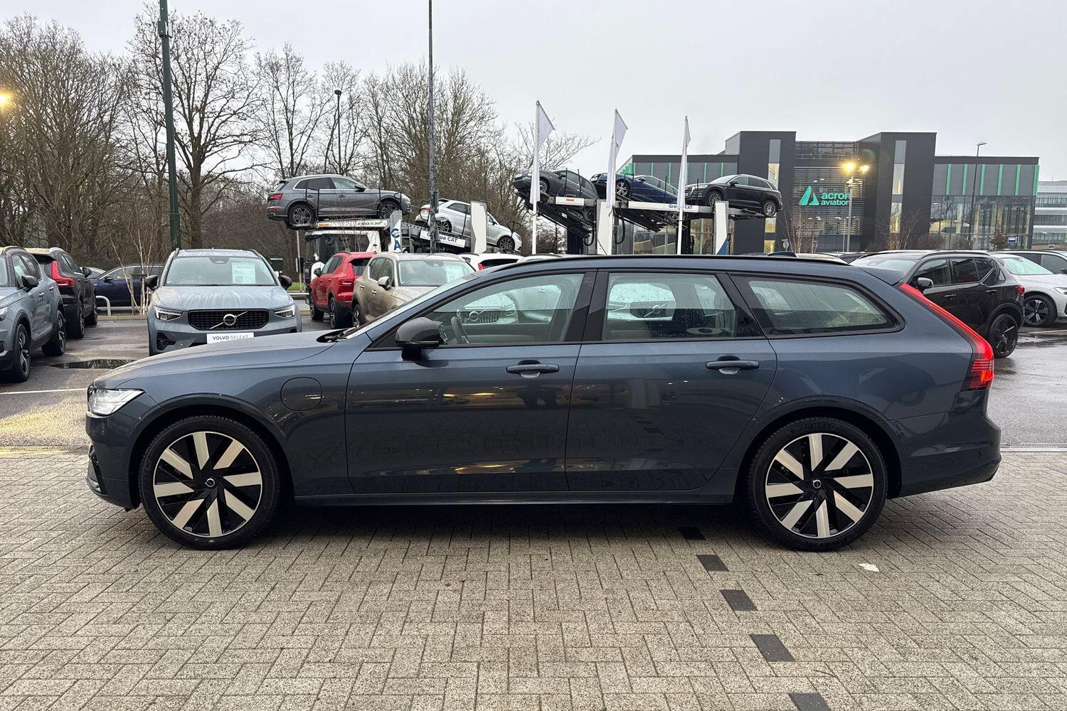 Used Volvo V90 2025 for sale - 77144485: Photo 11