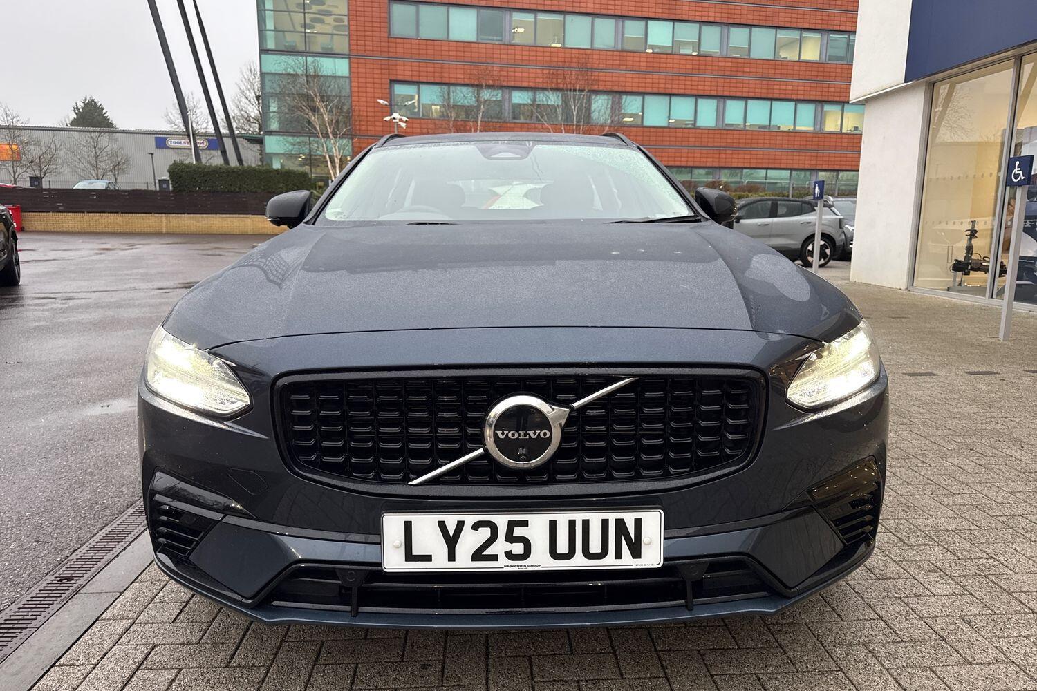 Used Volvo V90 2025 for sale - 77144485: Photo 13