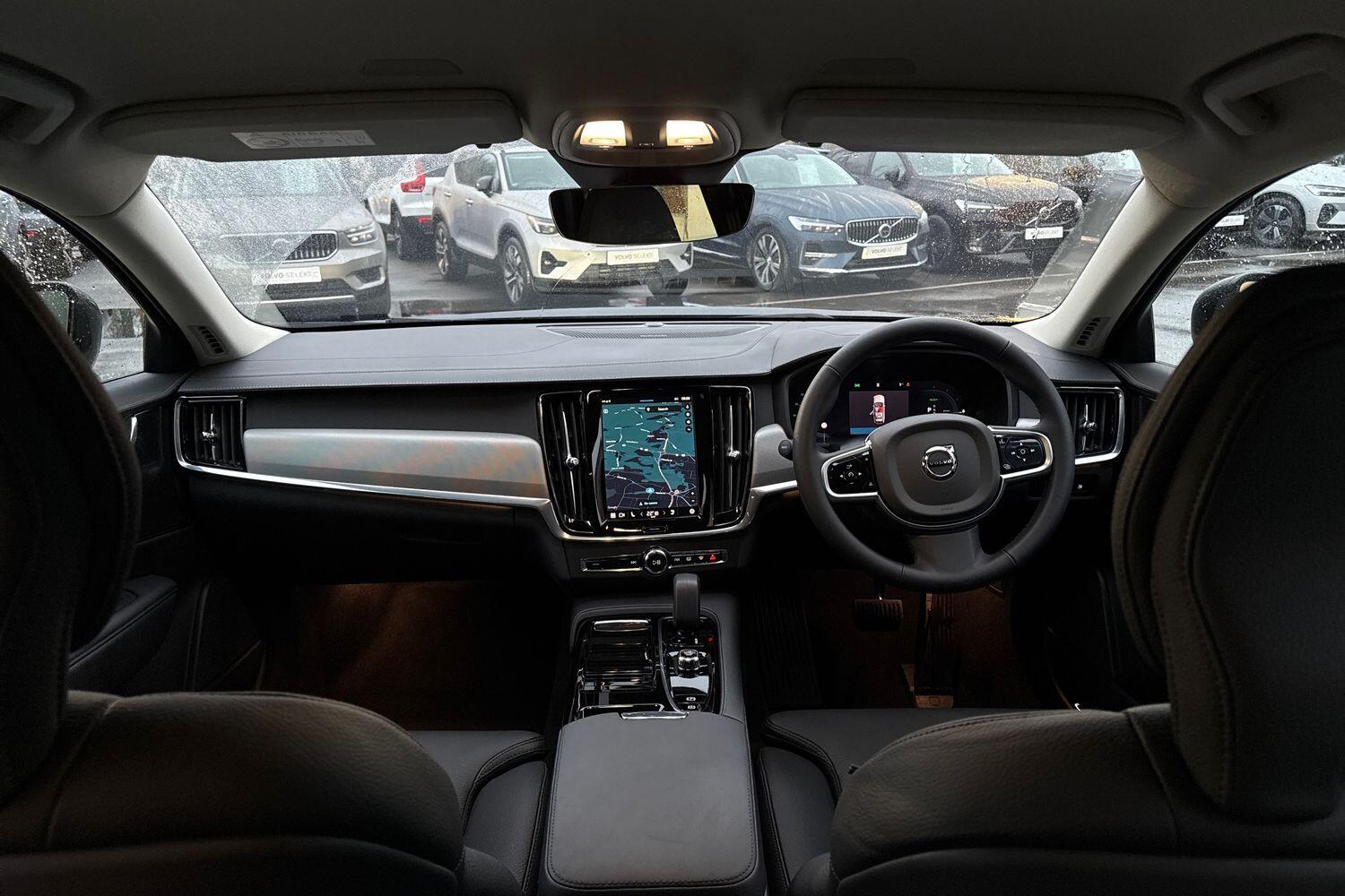 Used Volvo V90 2025 for sale - 77144485: Photo 3