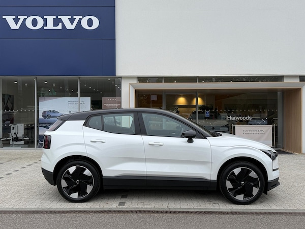 Used Volvo EX30 2025 for sale - 76295684: Photo 2