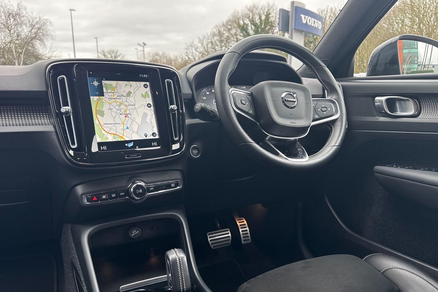 Used Volvo XC40 2021 for sale - 77657935: Photo 35