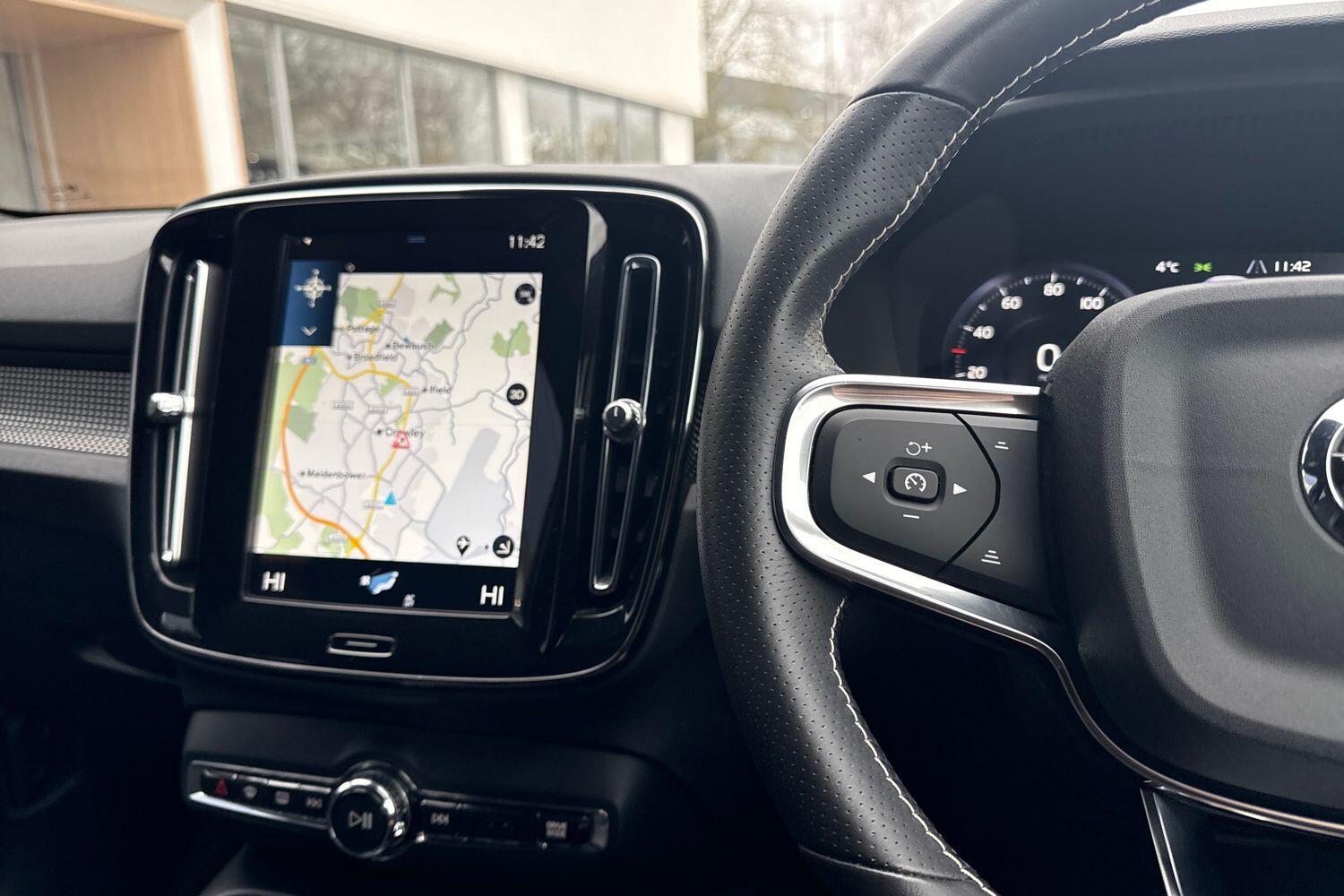 Used Volvo XC40 2021 for sale - 77657935: Photo 36