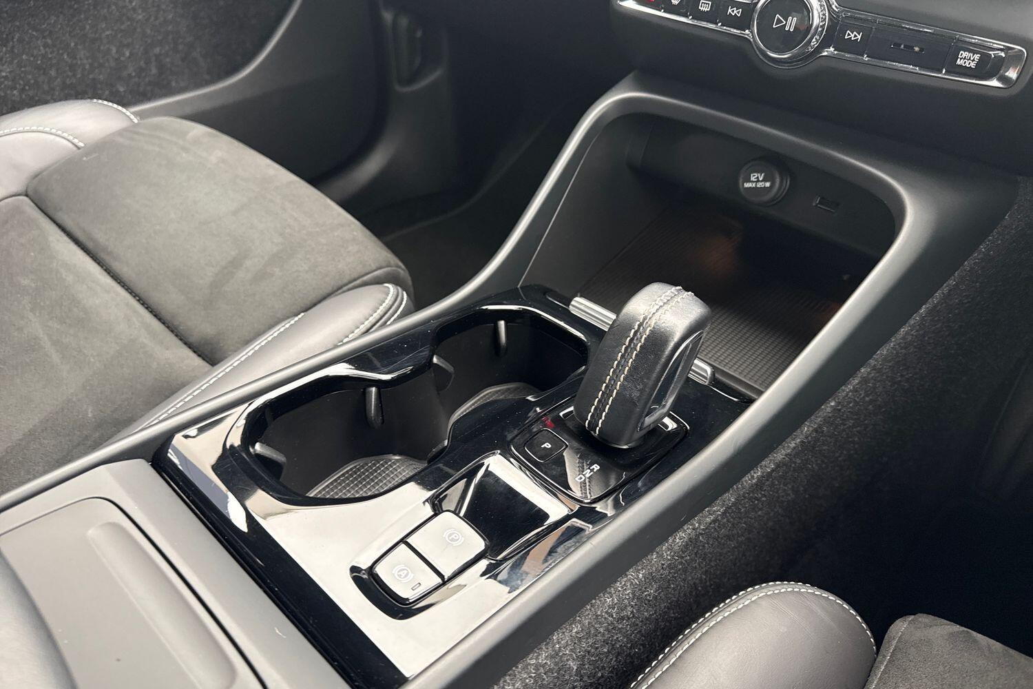 Used Volvo XC40 2021 for sale - 77657935: Photo 42