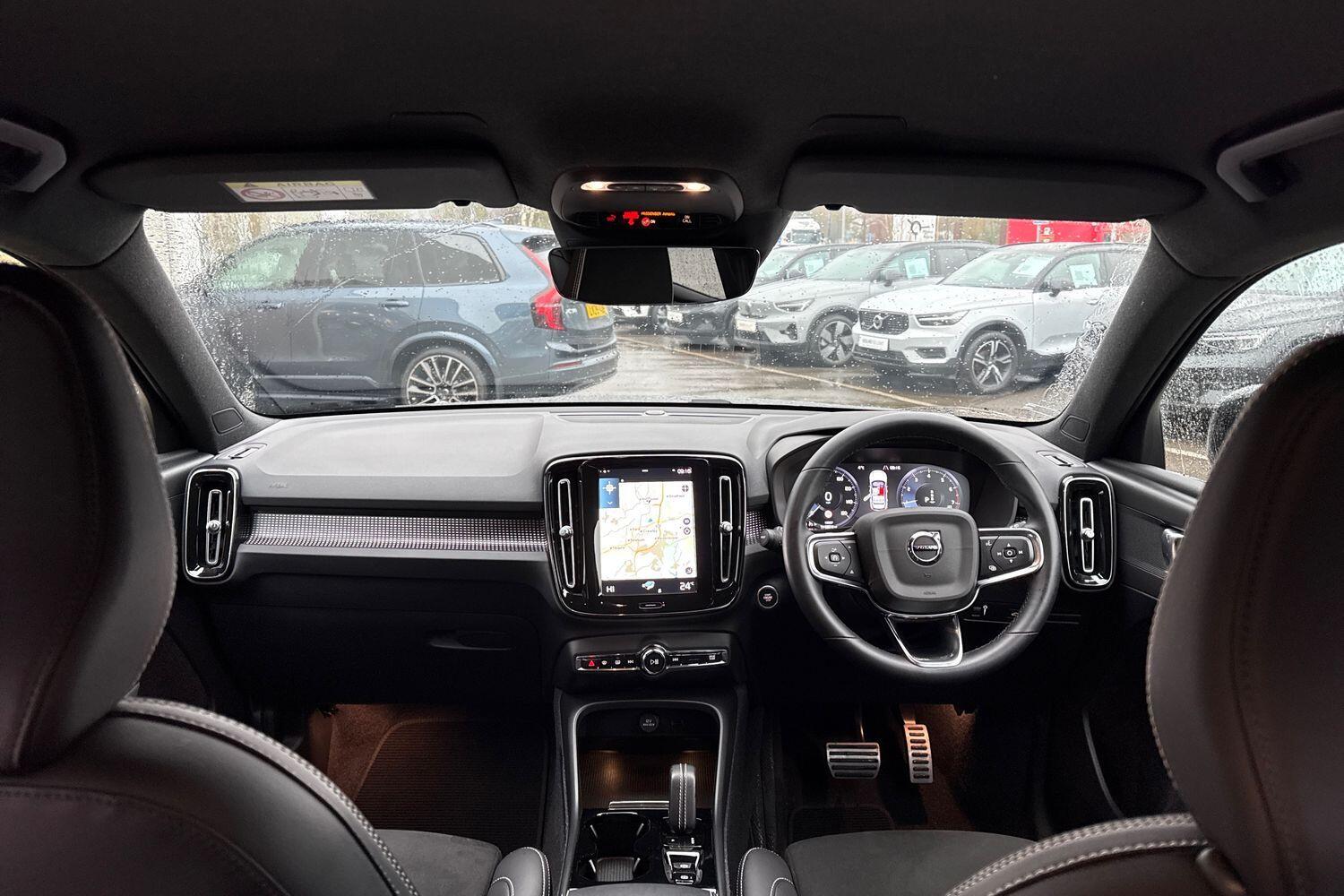 Used Volvo XC40 2021 for sale - 77424659: Photo 3