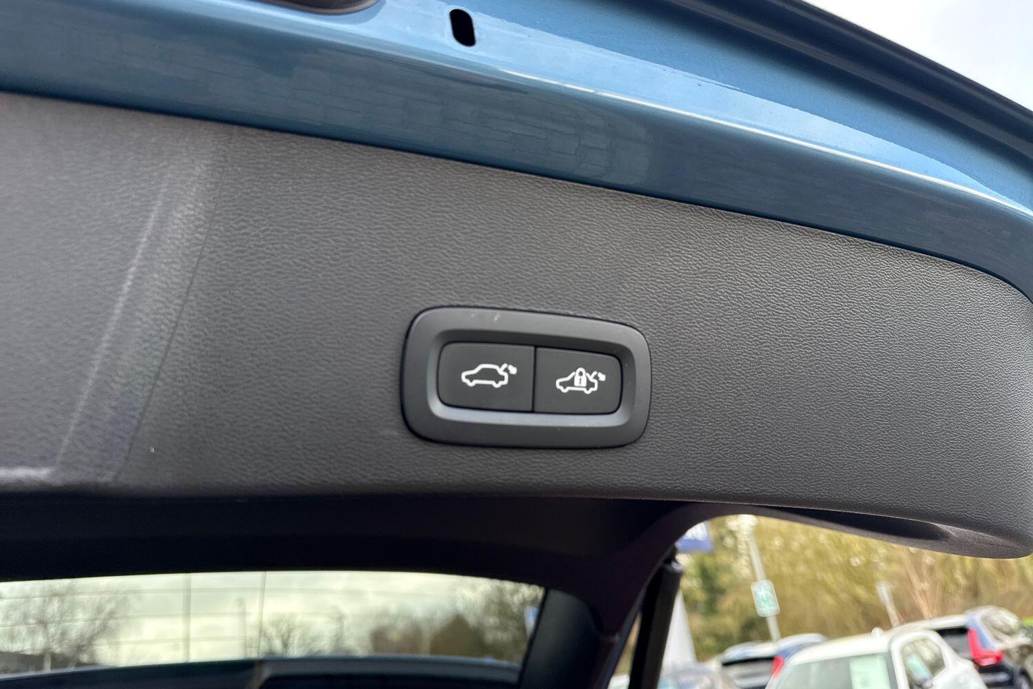 Used Volvo XC40 2022 for sale - 77523835: Photo 21