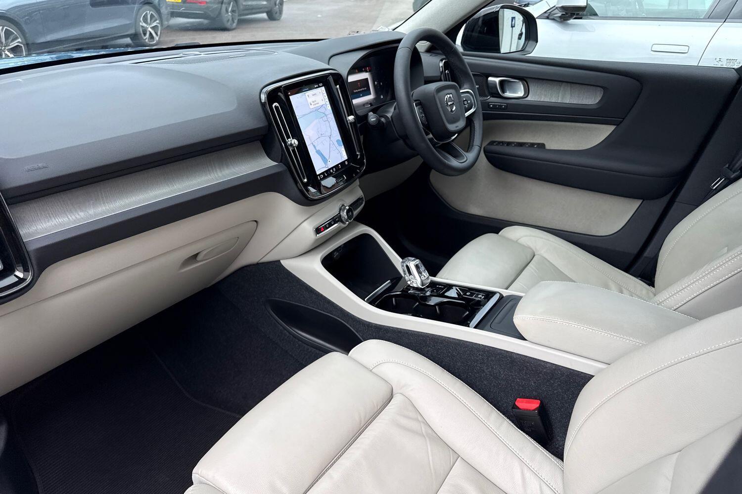 Used Volvo XC40 2022 for sale - 77523835: Photo 27