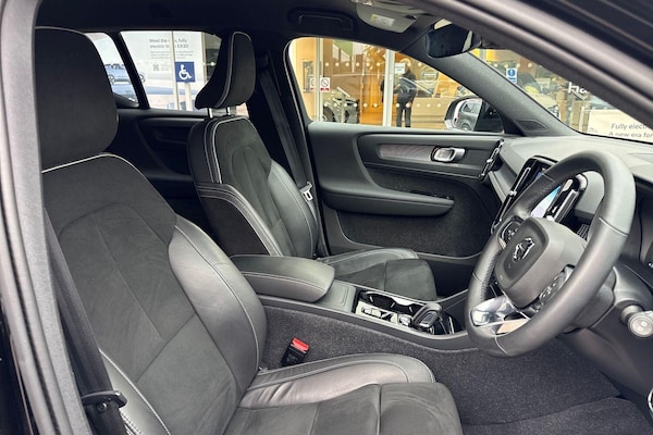 Used Volvo XC40 2021 for sale - 76295662: Photo 25