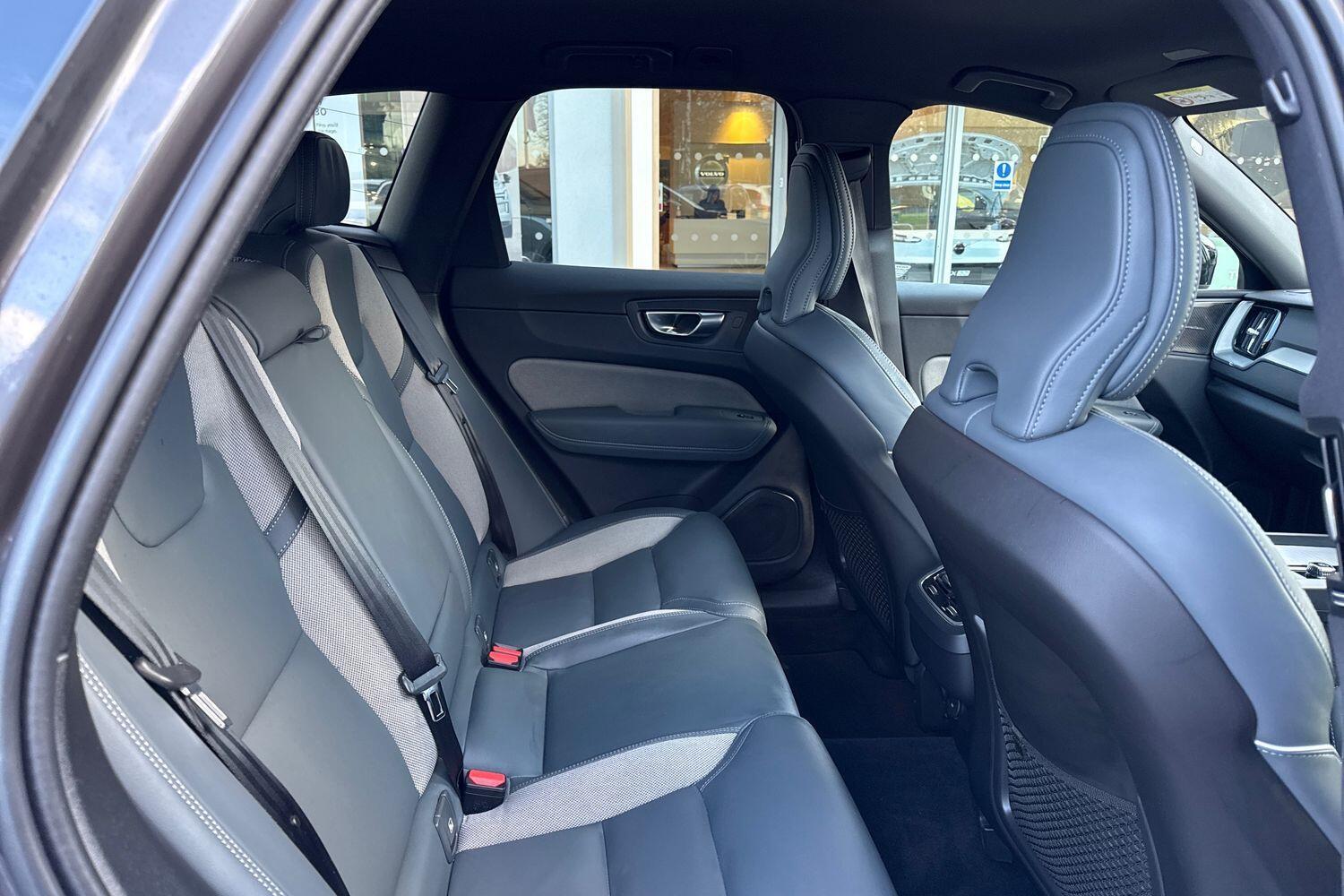 Used Volvo XC60 2023 for sale - 77358323: Photo 23