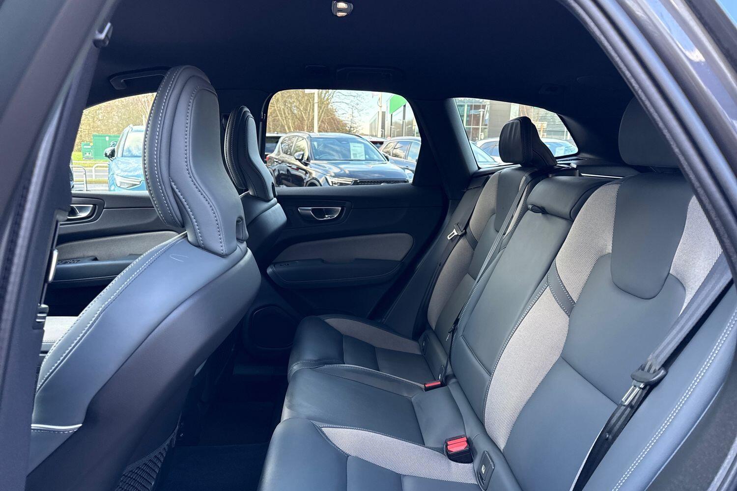 Used Volvo XC60 2023 for sale - 77358323: Photo 31