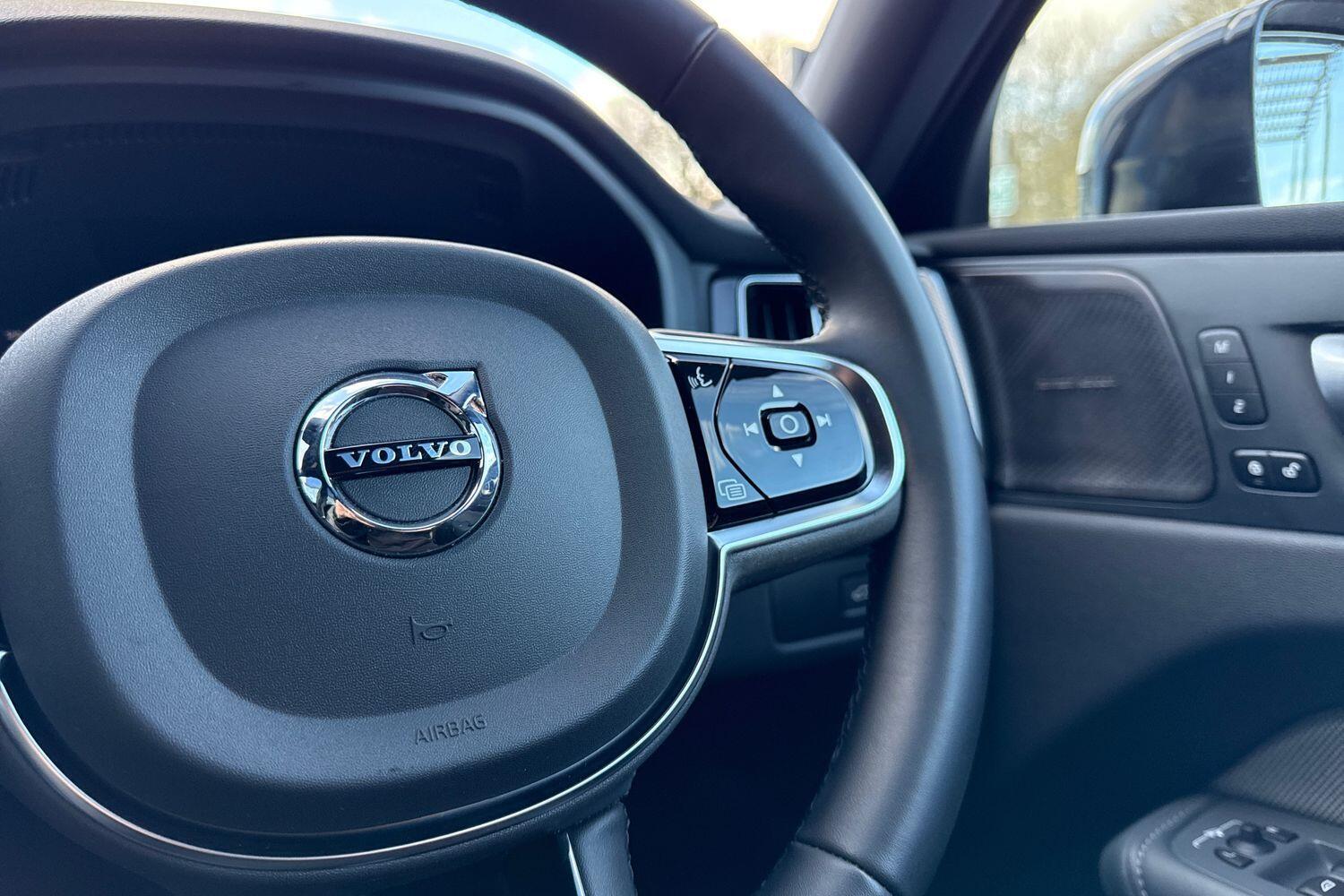 Used Volvo XC60 2023 for sale - 77358323: Photo 37