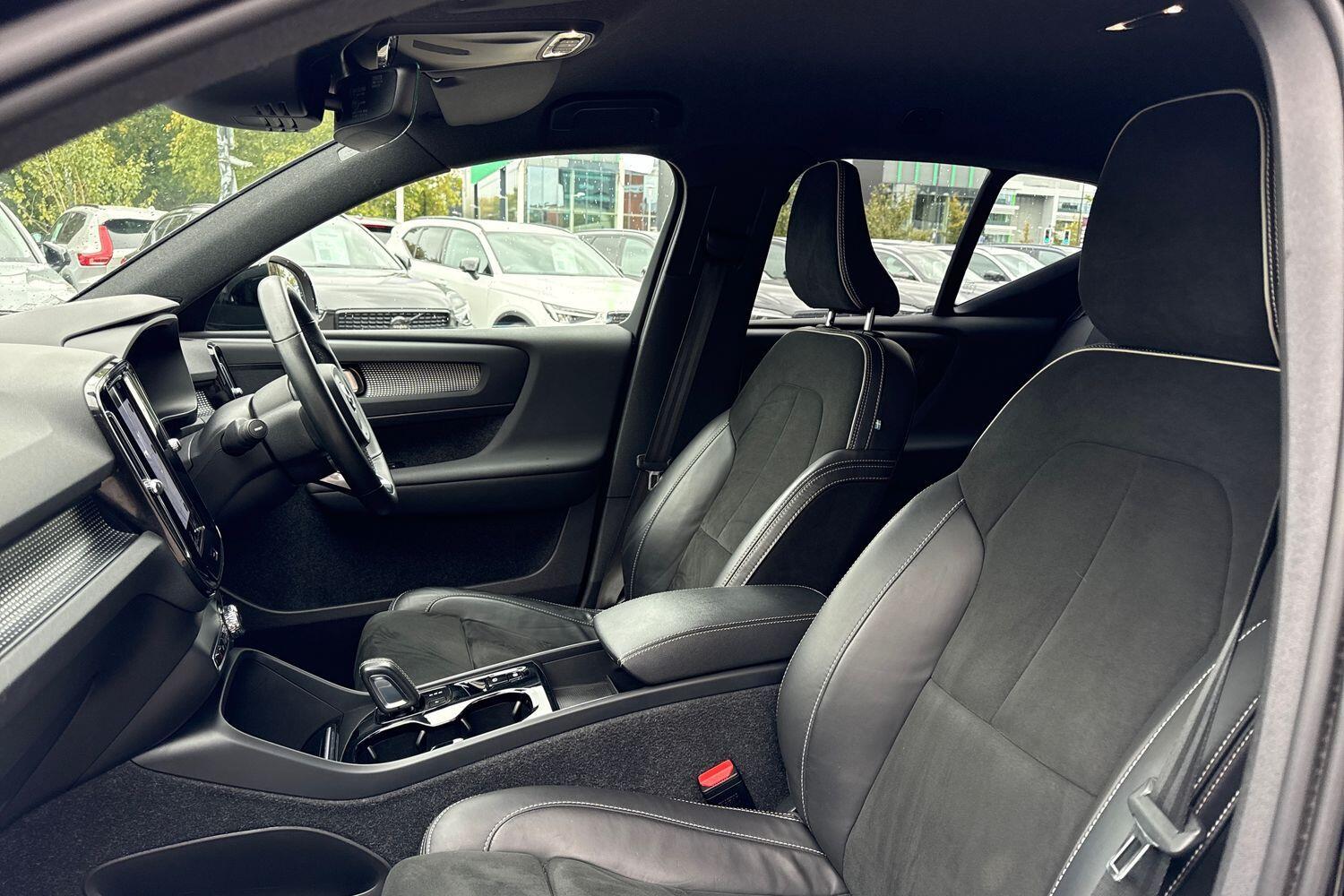 Used Volvo XC40 2022 for sale - 76456889: Photo 27