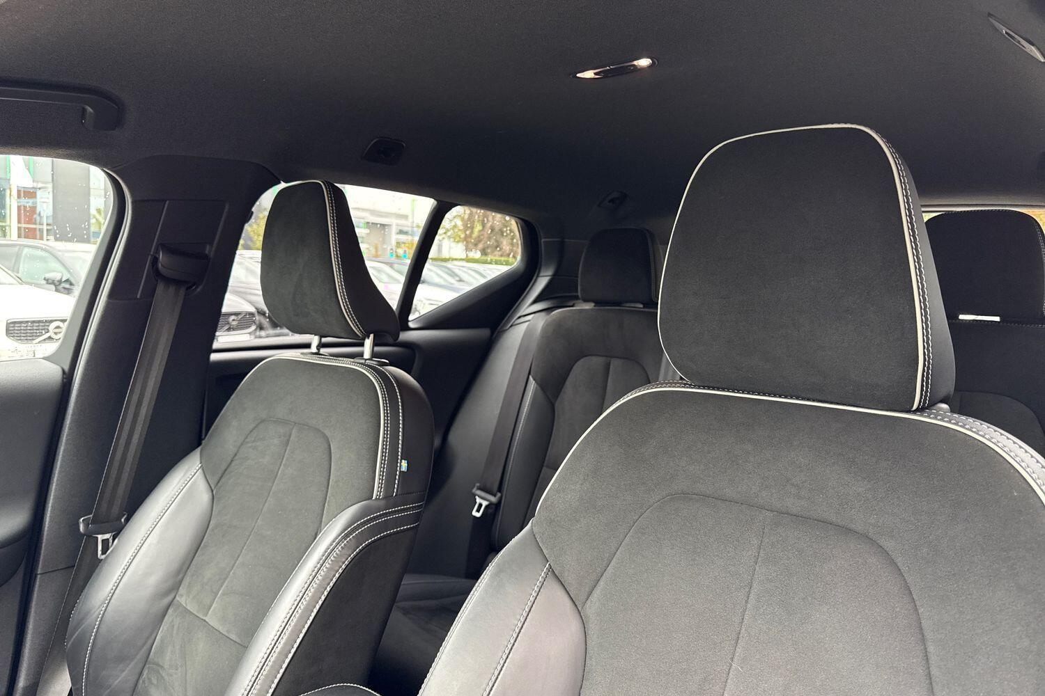 Used Volvo XC40 2022 for sale - 76456889: Photo 28