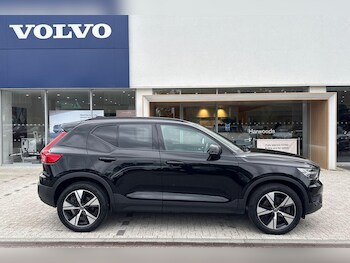 Used Volvo XC40 2022 for sale - 76456889: Photo