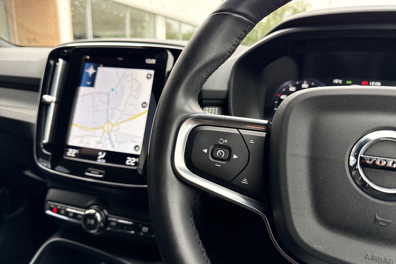 Used Volvo XC40 2022 for sale - 76456889: Photo 35