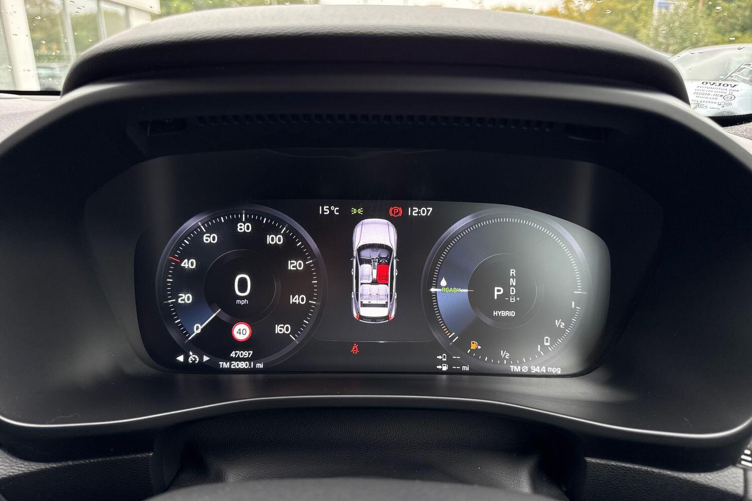 Used Volvo XC40 2022 for sale - 76456889: Photo 43