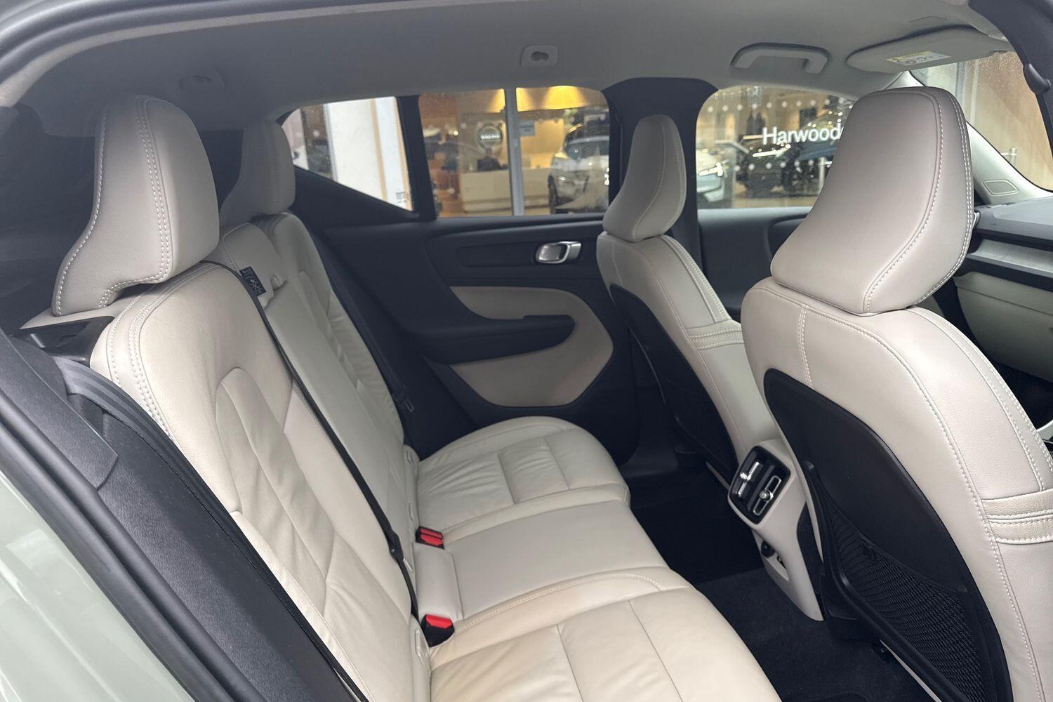 Used Volvo XC40 2022 for sale - 77611626: Photo 23