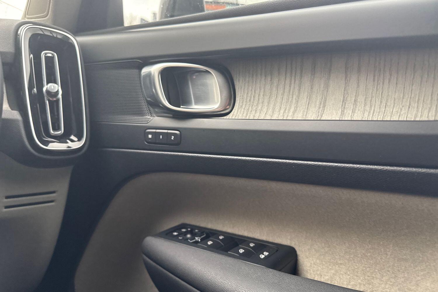 Used Volvo XC40 2022 for sale - 77611626: Photo 41