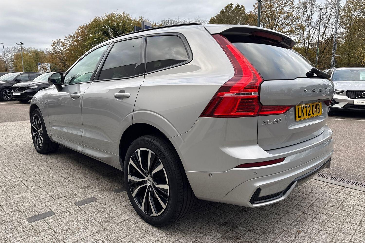 Used Volvo XC60 2022 for sale - 76645901: Photo 10