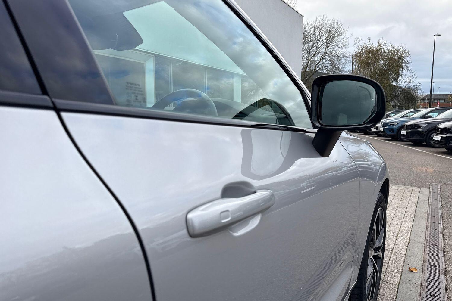 Used Volvo XC60 2022 for sale - 76645901: Photo 17