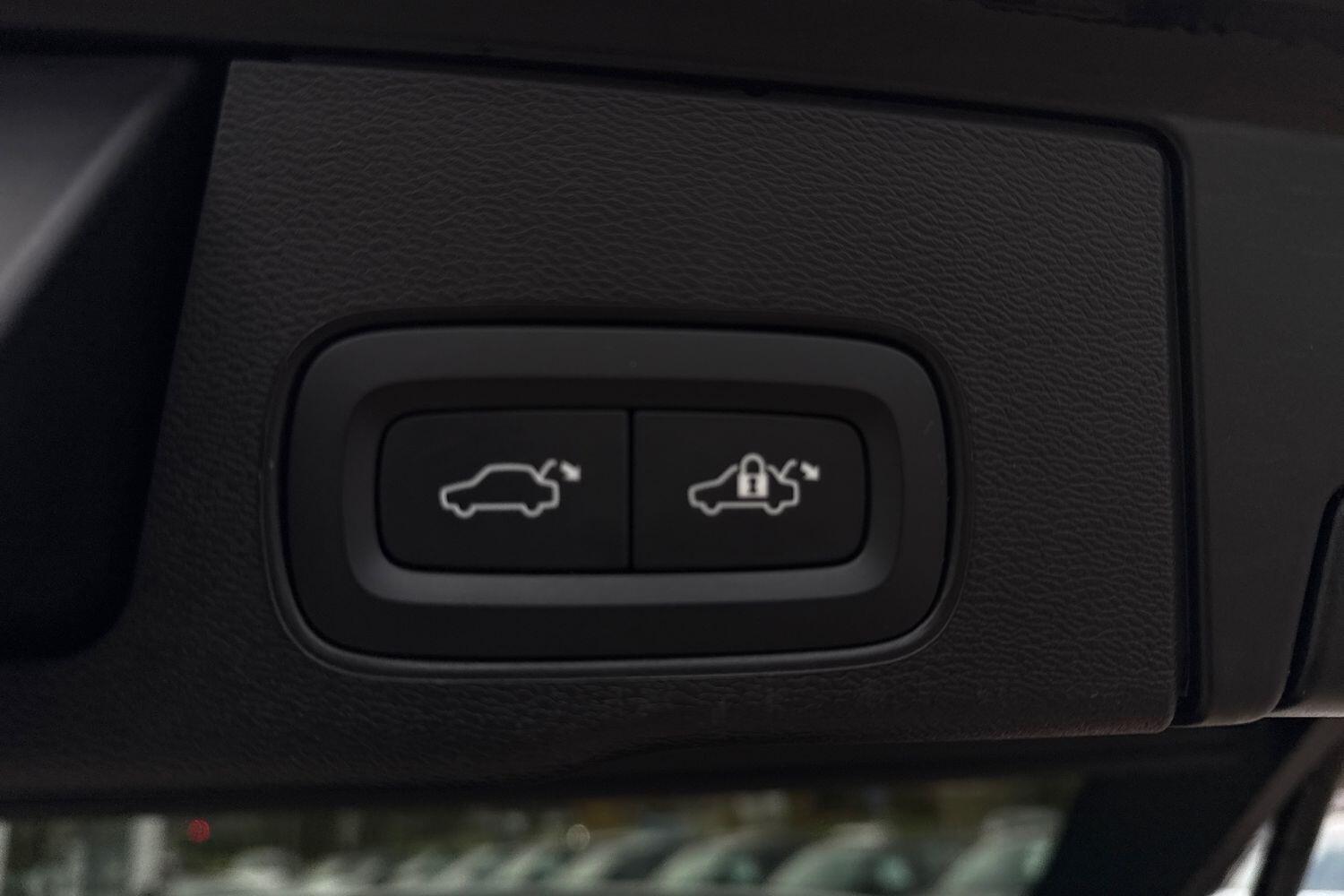 Used Volvo XC60 2022 for sale - 76645901: Photo 21