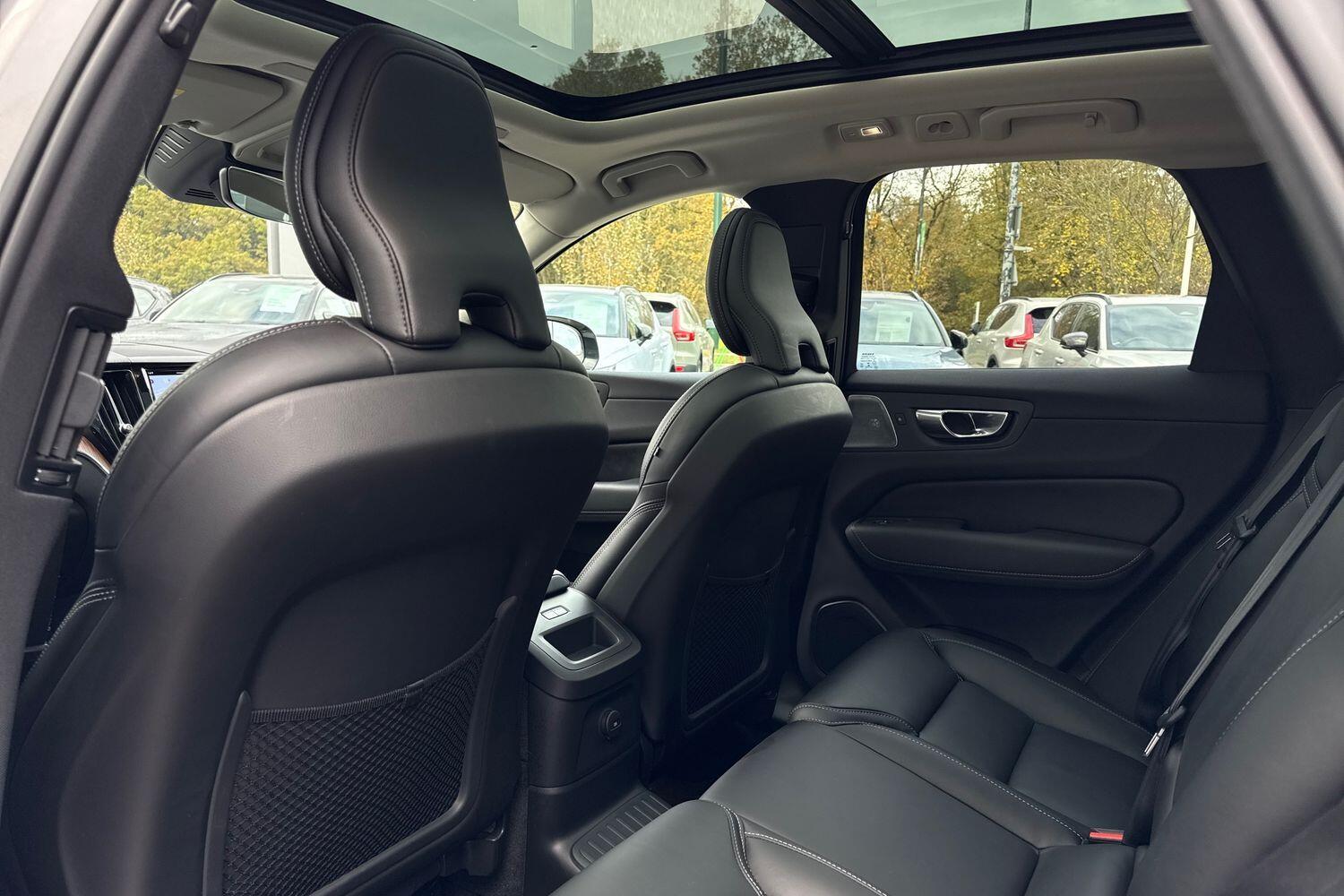 Used Volvo XC60 2022 for sale - 76645901: Photo 31