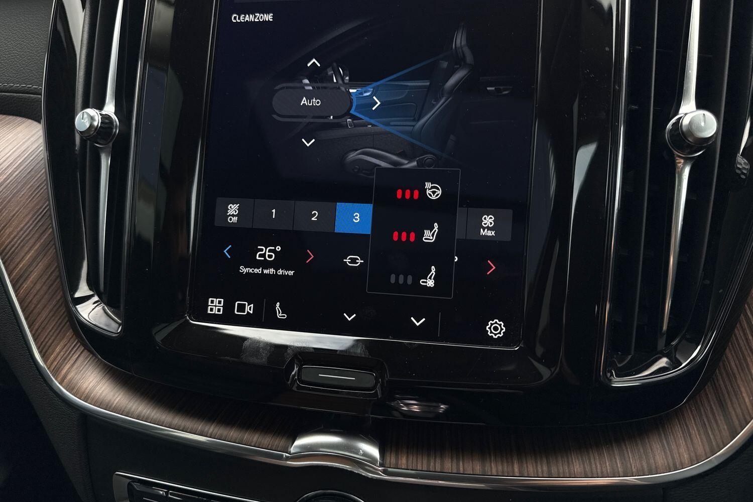 Used Volvo XC60 2022 for sale - 76645901: Photo 40