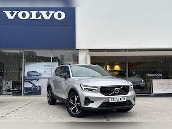 Volvo - XC40